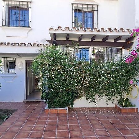 Maison Marbella Proche De La Mer Exterior photo